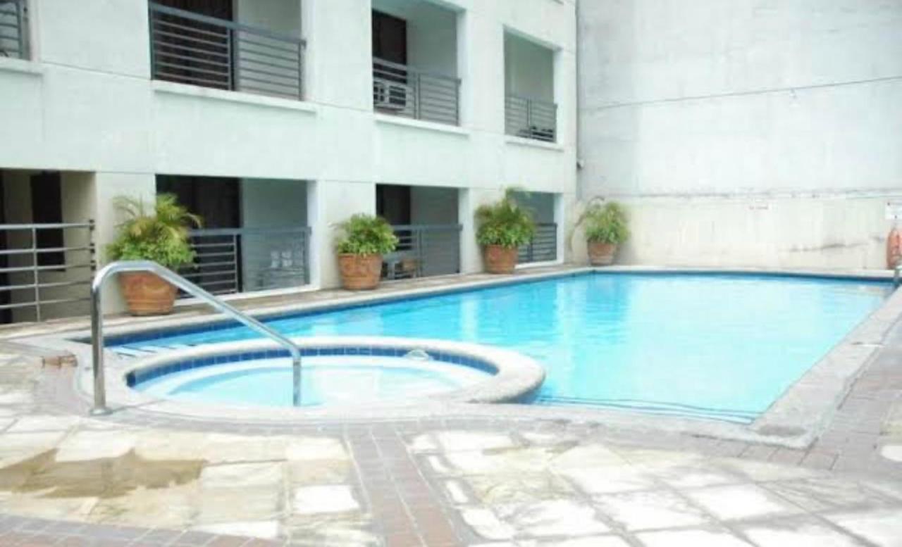 Poolside Family Room Greenbelt Makati Makati City Exteriér fotografie